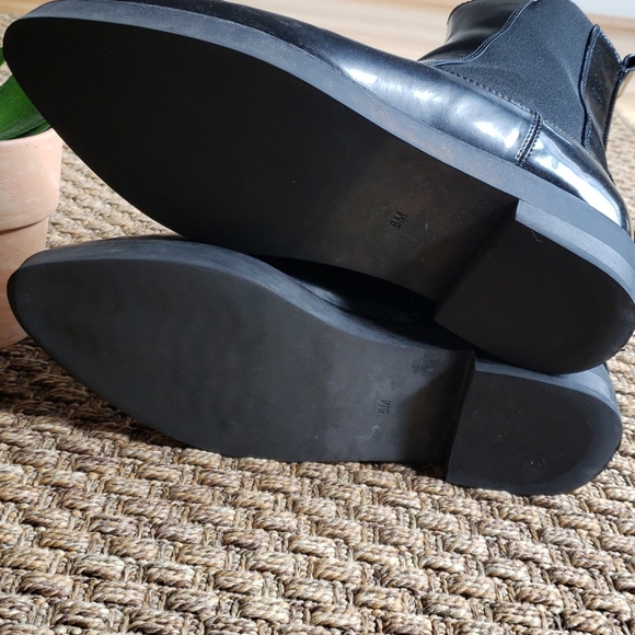 Jeffrey Campbell Pointed Toe Leather Chelsea Boot - Picture 7 of 8